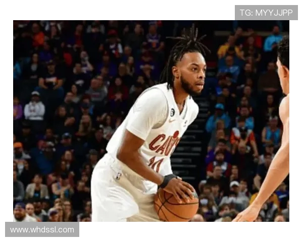 加兰状态不佳全场29分钟仅得10分1篮板8助攻表现平淡