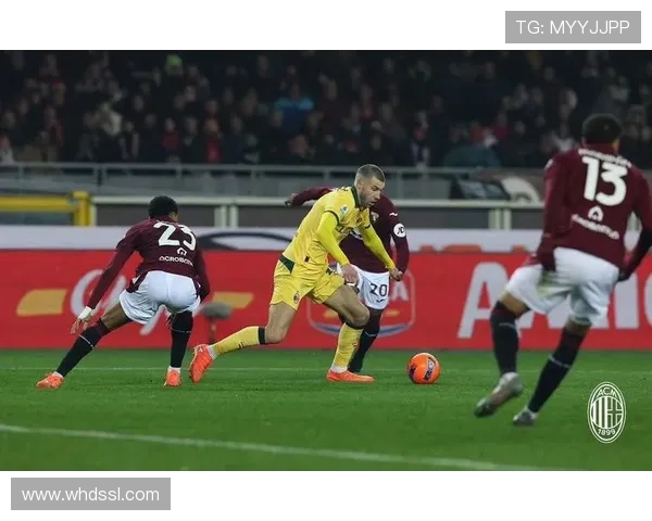 意甲焦点战：米兰战平热那亚，莱奥头球救主，斯坦丘读秒失点